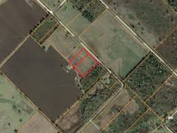 From below $200 per acre in the trans pecos region to well over $10,000 in the prime hunting lands of south texas, the range of prices per acre is as wide as the texas sky. Sold 2 95 Acres In Matagorda County Tx Right Outside Bay City Three Land Guys