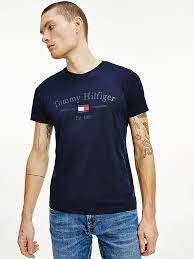 Find great deals on ebay for tommy hilfiger t shirt. T Shirt Aus Bio Baumwolle Mit 1985 Logo Blau Tommy Hilfiger