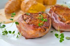 Im zweifelsfall brate ich es aber durch. Schweinefilet Im Speckmantel Rezept Gutekueche At