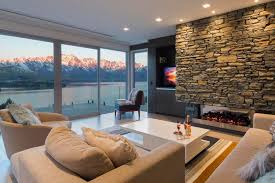 The Best Holiday Homes In Queenstown New Zealand In 2020 New Zealand Houses Holiday Home Home