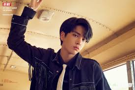 Momen penyanyi dangdut cantik marah saat sedang di sawer. Foto Orang Ganteng Kelas 7