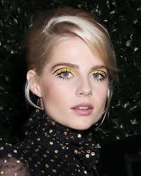 Deep set, monolid, hooded white eyeliner will open up your eyes, making them look bigger, whereas black liner will close up your eyes for more information on where your natural crease lies and how to contour your eyes, go here. Actress Lucy Boynton Had The Best Red Carpet Beauty Looks