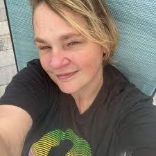 Rachel Bartunek's Instagram, Twitter & Facebook