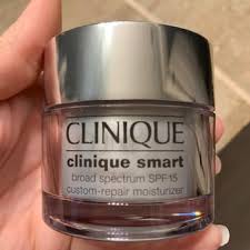 Rated 5 out of 5 by gingerly from great night cream! Smart Night Custom Repair Moisturizer Reviews 2021
