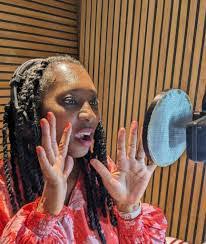 Wendy Shearer's Instagram, Twitter & Facebook