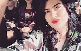 Emine aslan (@eminegedik005)