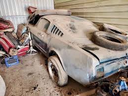 Mustang market offers many ford licensed reproduction 1965 mustang pony interior and standard interior parts for coupes, fastback 2+2's and convertibles. This 1965 Ford Mustang Gt Fastback 4bbl Was Saved After 37 Years Numbers Match Autoevolution