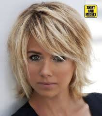 A choppy bob is a popular alternative to a more straight laced short cut. 98 Awesome Layered Bob Hairstyles For 2020 Choppy Bob Hairstyles For Fine Hair Choppy Bob Hairstyles Bob Haircut For Fine Hair