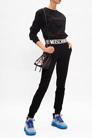 Bolivianouft и 6 других пользователей посчитали ответ полезным! Bubble Teddy Sneakers Moschino Vitkac Singapore