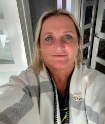 Foster Care Fortnight Spotlight: Meet Sally 🌟 After taking redundancy from  a job she loved, Sally, along with her family and two children, opened her  heart and home to children in need.