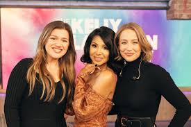 The Kelly Clarkson Show added a... - The Kelly Clarkson Show