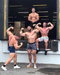 Denis Sergovskiy – @muscleobsessive on Tumblr