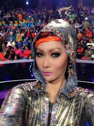 elissa wang (@elissa_wang)