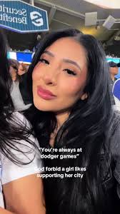 Just a girl who likes baseball ⚾️ #lol #dodgers #dodgersgame  #dodgersbaseball #itfdb #la #losangeles
