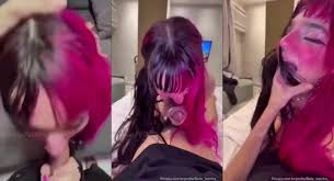 O vazamento da Belle Belinha - Rebolando gostoso com calcinha socada no cu