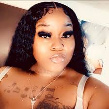 Lasha White's Instagram, Twitter & Facebook