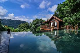 In the game you play yourself (you name your own character), alongside your family, and many other characters included in the game. 33 Tempat Menarik Untuk Family Day Di Malaysia Buat Seisi Keluarga