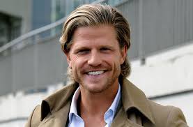 Derzeit hat 182 beiträge und ca. Ehemaliger Rtl Bachelor Paul Janke Im Stadion Bei Vfb Heimspiel Gegen 1 Fc Nurnberg Panorama Stuttgarter Zeitung