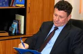 Un clujean vrea să schimbe imnul de stat al României. De la blestemul  adormirii din „Deşteaptă-te, române!“ la mândrul „Un suflet de român“