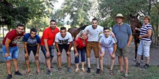 Wie lassen sich campingtoiletten reinigen? Junge Fluchtlinge Bei Kunstprojekt