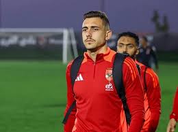 images?q=tbn:ANd9GcQbaw_Ln-DQACdtHapR-9E-K2n0Vly99aT1sA&s خاص | الأهلي يوافق على إعارة جراديشار.. والرحيل مشروط بضم مهاجم أجنبي