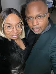 My partner passed away last year in July of a double mass of cancer in his  pelvis I stayed right by his side 24/7 until the moment of his very last  breath