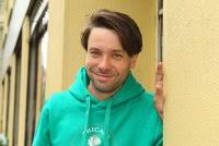 Join facebook to connect with václav neužil and others you may know. Fanynky Se Na Me Zatim Nevrhaji Treba To Prijde Rika Vaclav Neuzil