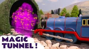 Thomas The Tank Engine Toy Train Magic Tunnel Prank Fun Toy Stories Fo Toy Train Thomas And Friends Thomas The Tank Engine