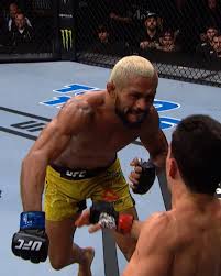 Figueiredo was born in small city of soure, para, brazil where buffalo roam freely and he was a cowboy, working with his father at the animal farm until he. Ufc Ufc 256 Deiveson Figueiredo Fighter Of The Year Facebook