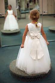 Wir haben die besten 2021 von hochzeitskleider im ausverkauf. Hochzeit Mit Kindern Schone Aufgaben Unterhaltung Geschenke Kinder Kleider Hochzeit Blumenkinder Hochzeit Kleider Hochzeit