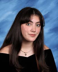 Elizabeth Warrington's Instagram, Twitter & Facebook