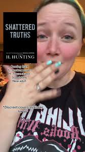 I’ll never get over these 2 #helenahunting #hhunting #newadult  #hockeyromance #sarahluvsromance1201 #bookreviews #bookstoread  #bookrecommendations