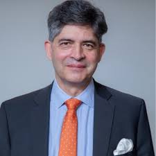 I finally qualified today as a solicitor in the Senior Courts of England  and Wales! I would like to thank everyone at Thomson Snell & Passmore LLP  for a fantastic training experience