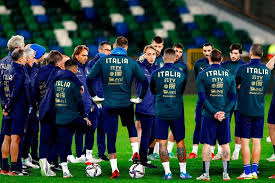 Découvrez les meilleures réactions de la toile alors que l'italie devra passer par les barrages pour se qualifier pour la prochaine coupe du . Tvetjvkd7hi6lm