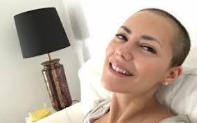 O modelo abre as portas da sua vida privada na revista cristina onde diz que se casou com sofia ribeiro com vontade de que aquilo fosse para a vida toda. Sofia Ribeiro Recebe Dedicatoria Especial Do Ex Marido Ruben Rua Movenoticias