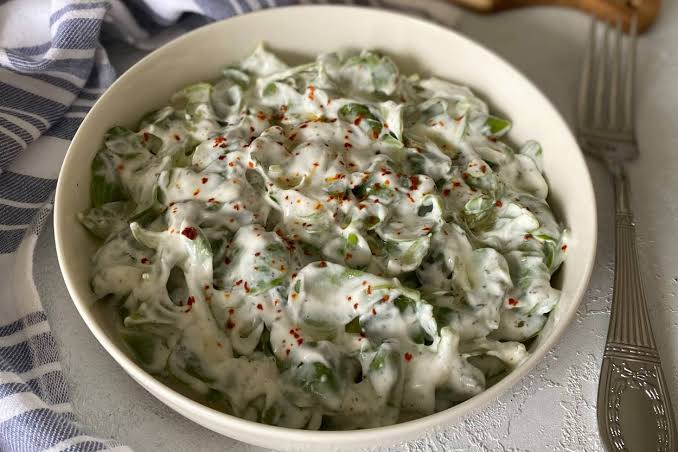 Purslane with Yogurt