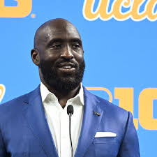 UCLA Football: Division II Coach Reportedly Resigns to Join DeShaun  Foster's Staff