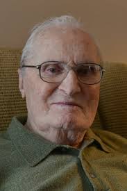 Notable Gaelic Irish speaker, Blasket Island native and East Longmeadow  resident Michael Carney, dead at 94