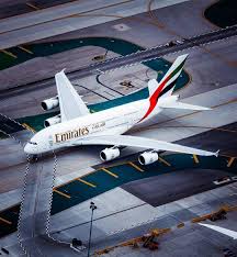 In this drawing tutorial we'll learn how to draw a plane. Good Evening 3 8 0 Lovers I Hope You Are Doing Great Here A Super Shot Of An Emirates A380 Ta Pilots Aviation Emirates Airline Commercial Aircraft