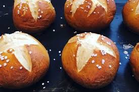 Schwabische Laugenbrotchen Laugenbrotchen Rezepte Brot Selber Backen Rezept