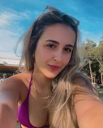 Rafaela Resende (@rafaelaresende424) • Instagram photos and videos