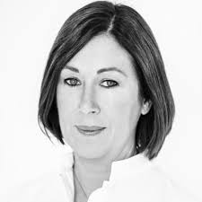 I am thrilled to announce that I have accepted an offer to join AERIN as a  Merchandise Coordinator in New York City. A big thank you to Kathy Kalesti  and Nuriia Batyrbekova