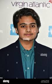 Yeading hi-res stock photography and images