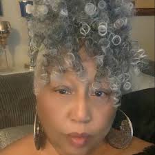 Florida woman going viral after hair & makeup appointment..😳