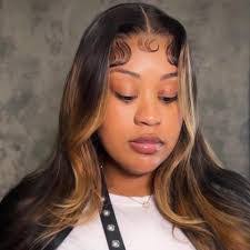 Aric Collins's Instagram, Twitter & Facebook