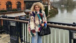Alina a născut în această dimineață, iar acum cei mici se află la incubator și alina la terapie intensiva., a scris ilan laufer. Cum AratÄƒ Alina Laufer La Cateva Zile DupÄƒ Ce A NÄƒscut Prima Imagine Din Spital Romanesti Vedete Unica Ro