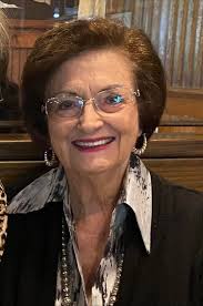 Barry Manilow in Fort Worth tonight with Mindy Jahant and Eleanor (Jahant)  Parker….. Great time making great memories.