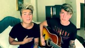 Benji & fede · single · 2015 · 1 songs. Benji Fede Tutta D Un Fiato Acustic Version Youtube