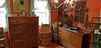 Primitive dining room table : Country Sampler