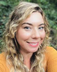 Kathryn Vinson's Instagram, Twitter & Facebook